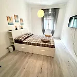 M's Residences Maiolica Apartment *